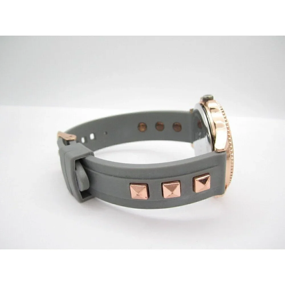 Women XOXO Quartz WR Analog 43mm Dial‎ Causal Round Watch (G528)